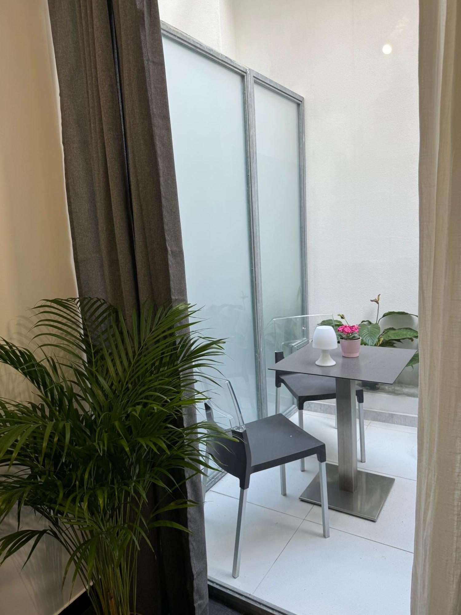 Apartamento Black & Breakfast
